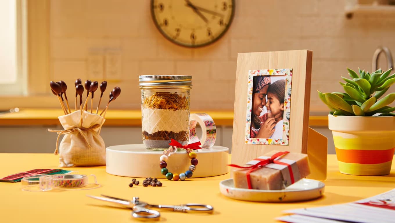 Last Minute DIY Gifts: 7 Quick Projects You Can Finish Tonight